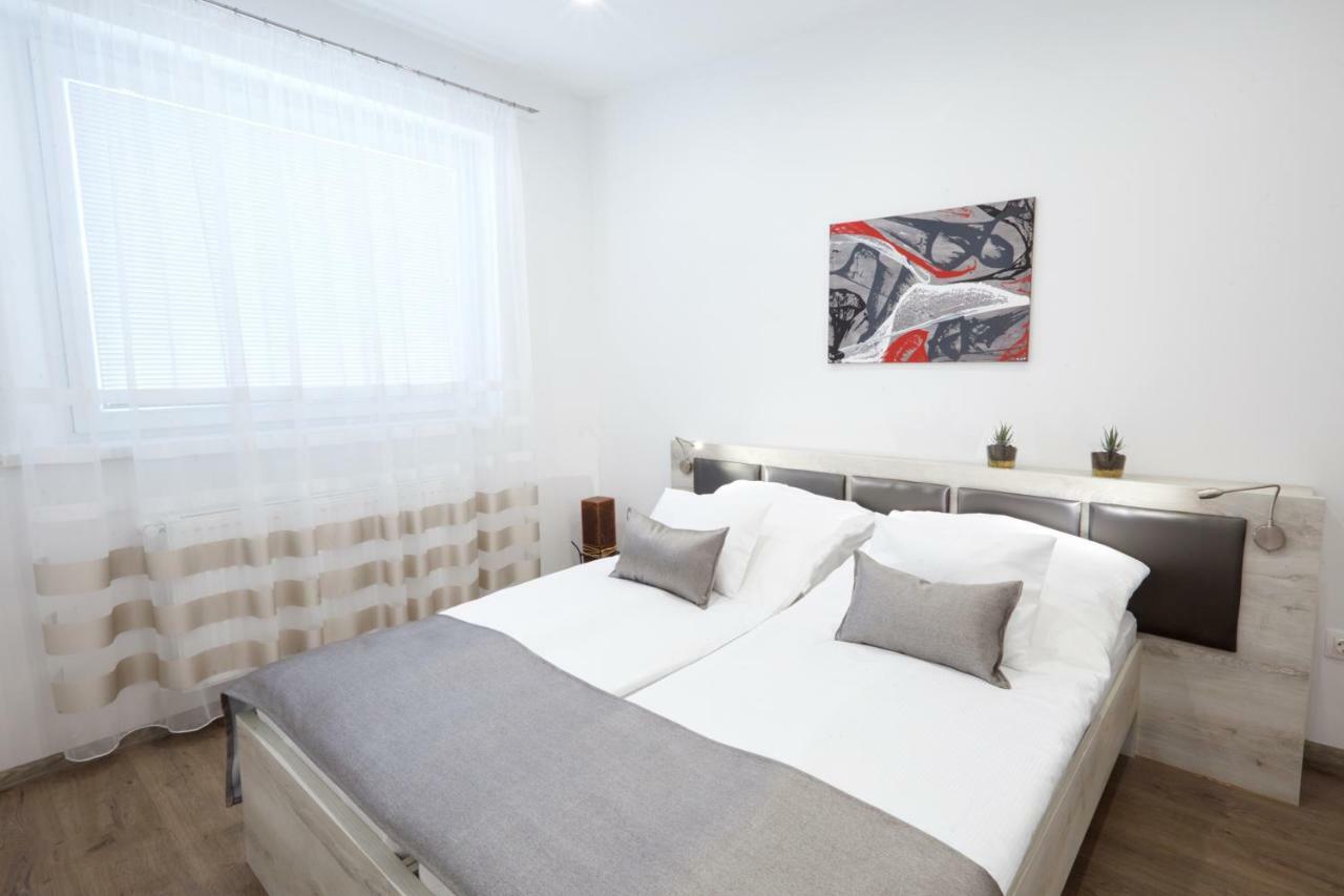 Foter Apartman Ii. Villány Exterior photo